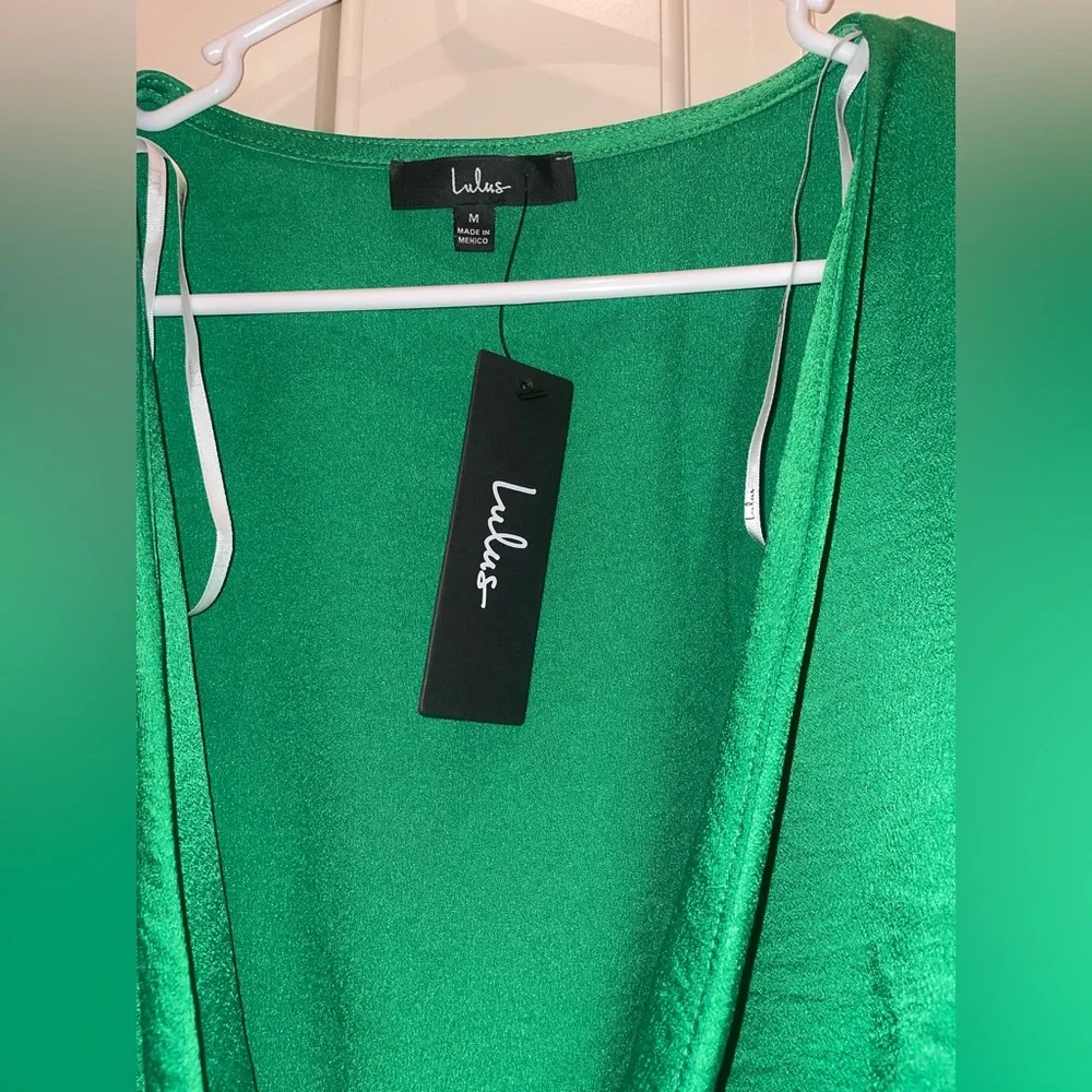 Lulus green satin long sleeve wrap crop top blouse with v neck - Picture 5 of 6